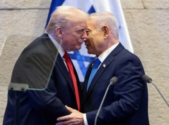 Νετανιάχου σε Τραμπ πριν την επίθεση: «Όλοι θα είναι παρόντες, μην χάσεις την ευκαιρία» – Βήμα βήμα η εκτέλεση του Αλί Χαμενεΐ.