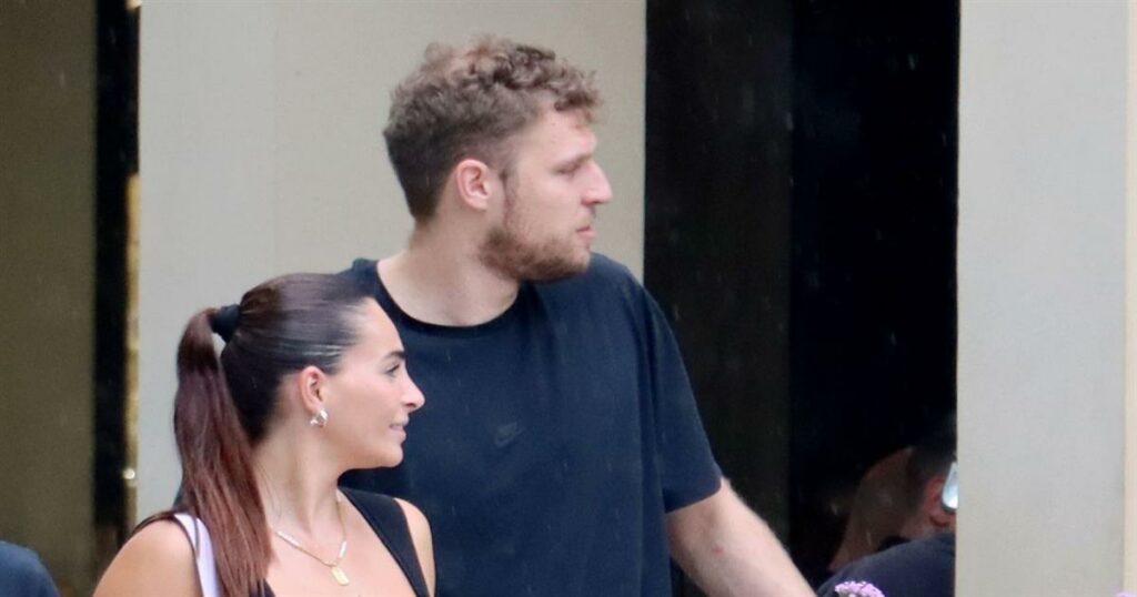 Μετά από 4 Χρόνια Μαζί, Χωρισμός για την Σάσα Βεζένκοφ και την Νικόλ Ελευθεριάδου: Τέλος Εποχής για το Ζευγάρι!