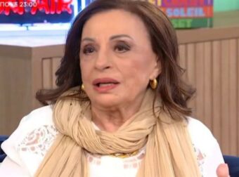 Η Χάρις Αλεξίου αποκαλύπτει: «Ένας Γάλλος γιατρός μου είπε ότι οι φωνητικές μου χορδές είναι σαν μιας 18χρονης!»