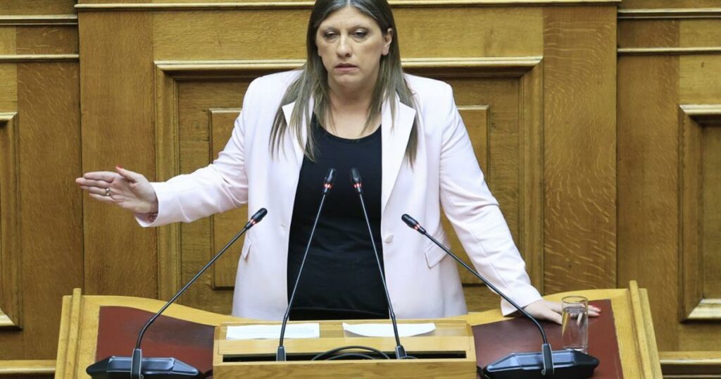 Επικός Χαιρετισμός On Air: «Έξω τα Ρακούν» προς τη Ζωή Κωνσταντοπούλου!