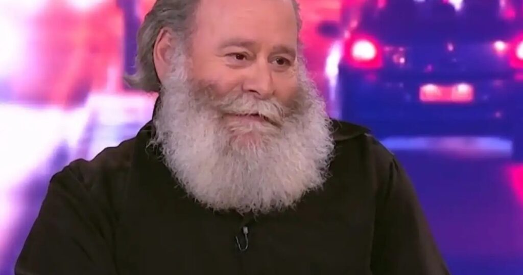 Κωστής Σαββιδάκης: Το ανεξήγητο θαύμα με το σταυρό που σημάδεψε τη ζωή μου!