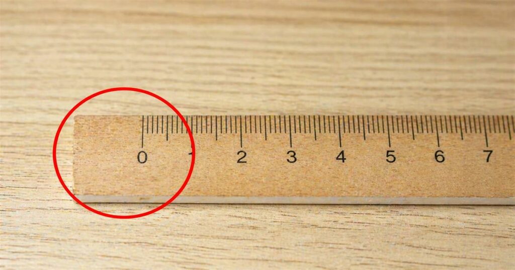 Η κρυφή σημασία του κενού πριν το 0 στον χάρακα: Το μυστικό που δεν γνωρίζατε!