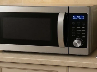 Ανακαλύψτε Επτά Έξυπνους Τρόπους Χρήσης του Φούρνου Μικροκυμάτων που θα σας Διευκολύνουν Απίστευτα!