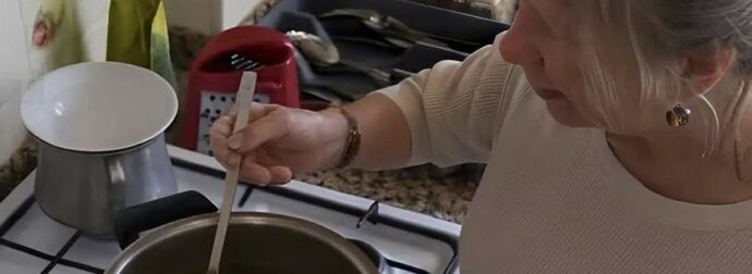 6 ενδείξεις στο σπίτι που φανερώνουν μια ακατάστατη προσωπικότητα: Αν παραβλέπει αυτά, ίσως παραμελεί και τον εαυτό της.