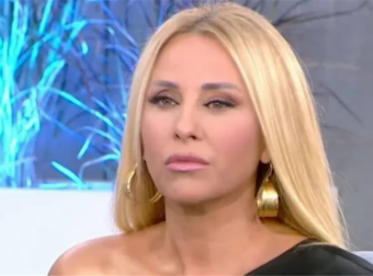 Αποκάλυψη για τη Γωγώ Μαστροκώστα: Συγκλονιστική εξομολόγηση της Μαρίας Καλάβρια για το πρόβλημα υγείας της.