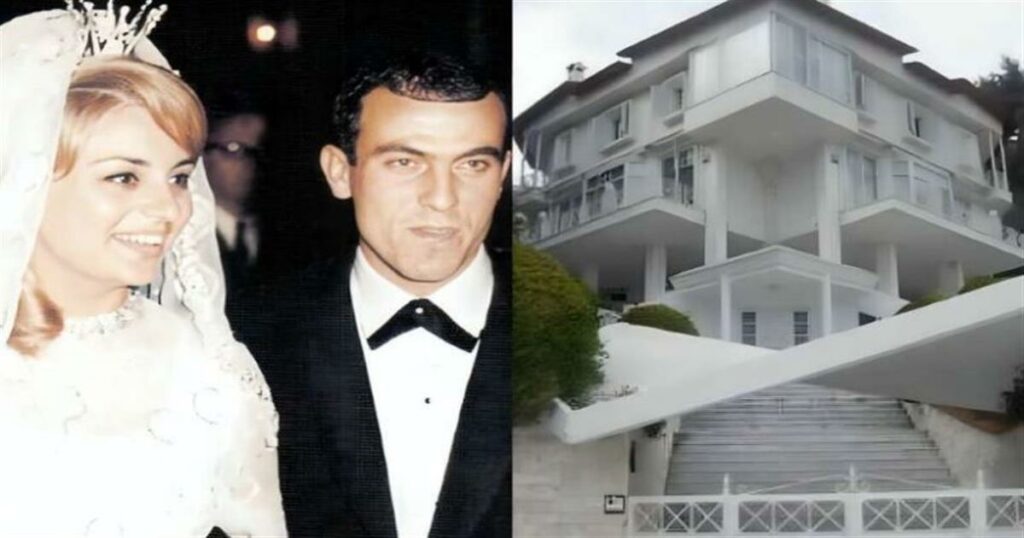 10 πολυτελή δωμάτια σε 1.000 τ.μ. μαρμάρου: Η πώληση της επιβλητικής βίλας της Μοσχολιού και του Δομάζου από τις κόρες τους για 1.700.000 ευρώ.