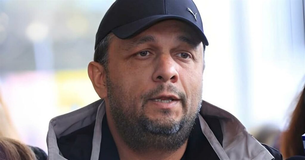 Πάνος Ρούτσι: «Ο πόνος στον αυχένα μου θυμίζει ακόμα τη βία της ώθησης»