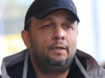 Πάνος Ρούτσι: «Ο πόνος στον αυχένα μου θυμίζει ακόμα τη βία της ώθησης»