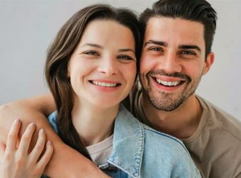 “7 αποδείξεις αγάπης στο κρεβάτι: Τι κάνει ένας άντρας όταν είναι πραγματικά ερωτευμένος”