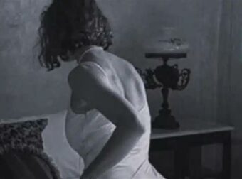 Οταν μια γυναίκα σε γάμο βρίσκει έναν άλλον άντρα ακαταμάχητο: Τα 9 σημάδια που το αποκαλύπτουν.