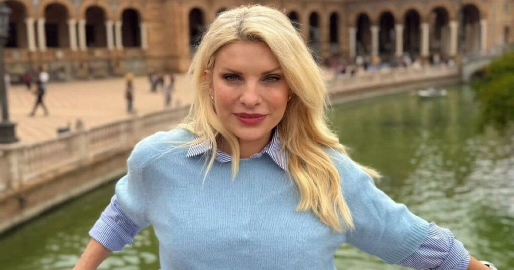 Ελένη Μενεγάκη: Η εντυπωσιακή solo εμφάνιση στο Instagram με μια φράση που συγκινεί.