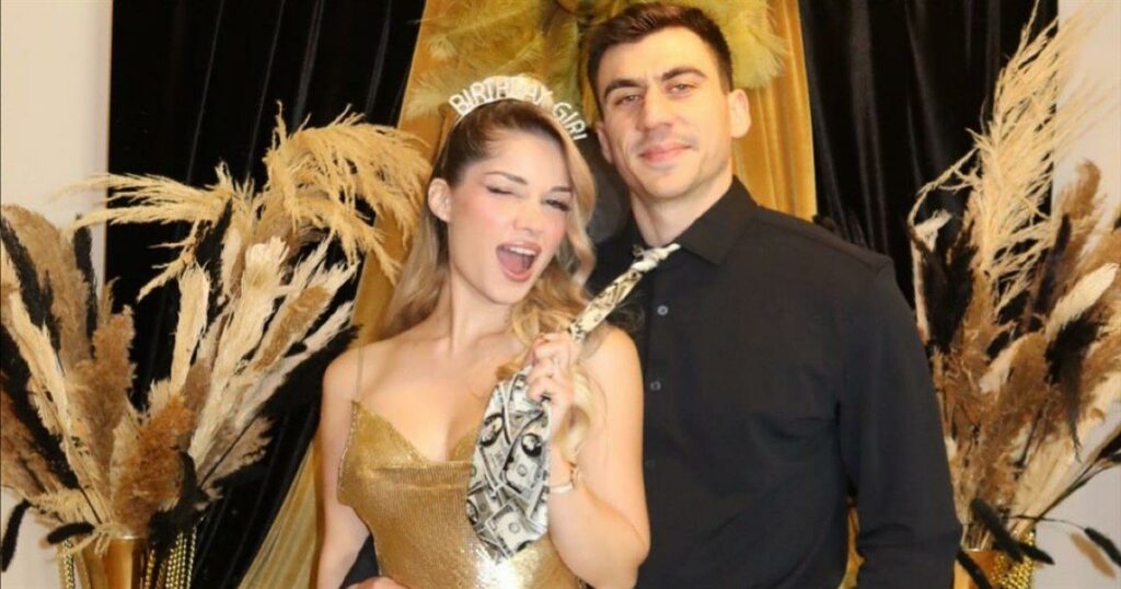 Φειδίας Παναγιώτου & Στυλιάνα Αβερκίου: Ο γάμος-έκπληξη του μήνα – Δείτε το μοναδικό προσκλητήριο!