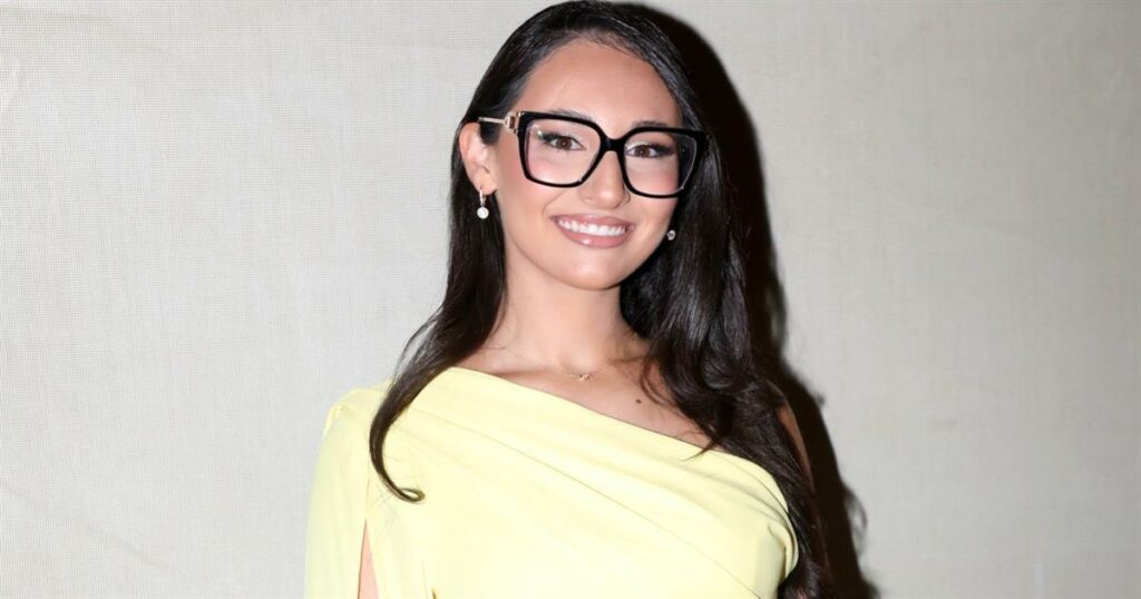 Κλαυδία: Η συγκλονιστική ιστορία με τις γυμνές φωτογραφίες και η γνωριμία με τον πρώην της ως ανήλικη.