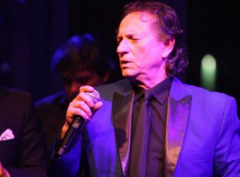 Ατελείωτες ανατροπές: Ο Μάκης Χριστοδουλόπουλος αντιμέτωπος με νέο πλειστηριασμό – Η εντυπωσιακή τιμή που συζητείται παντού.