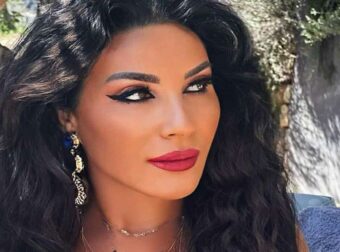 Η Πόπη Μαλλιωτάκη ανεβάζει τη θερμοκρασία με το εκρηκτικό της κορμί και το εντυπωσιακό μπούστο!