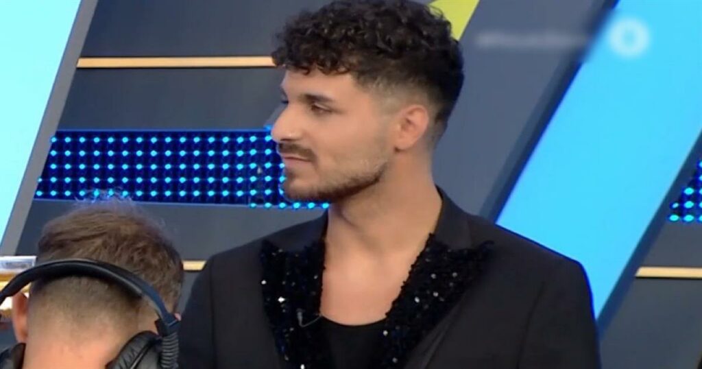 Στέφανος Παπαδόπουλος: Η Τηλεοπτική Επιστροφή του Μετά την Αντιπαράθεση με τον Μαζωνάκη, 4 Μήνες Αργότερα!