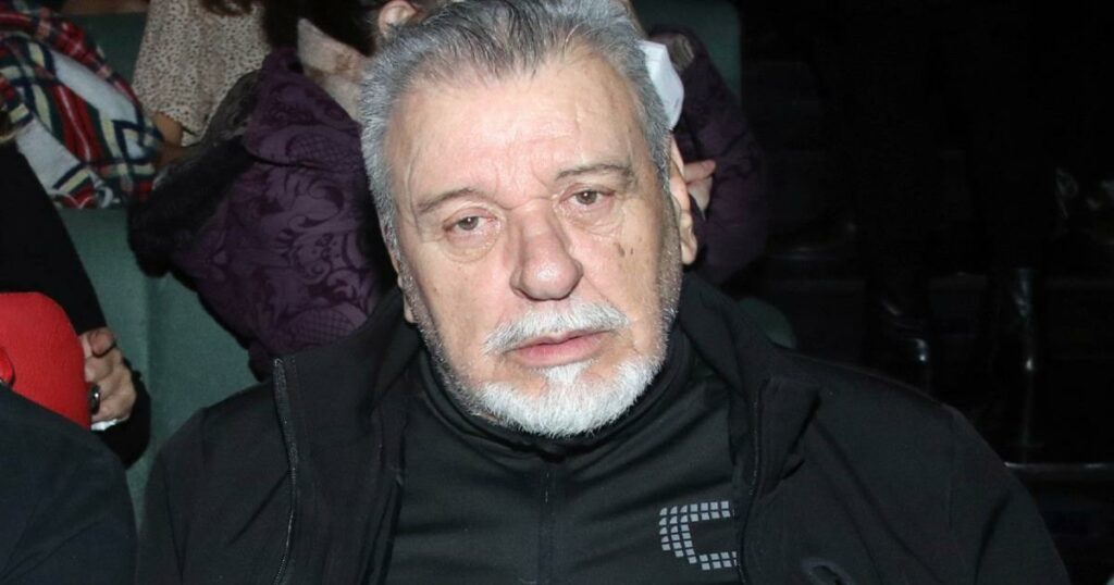 Τάσος Χαλκιάς: «Ο πατέρας μου με χτυπούσε – Ήταν ο μόνος που είχε αυτό το δικαίωμα».