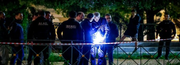 Τραγωδία στον Άγιο Δημήτριο: Το μυστηριώδες παιχνίδι της μοίρας – Η αλήθεια πίσω από τον θάνατο του 25χρονου και τον ρόλο του πατέρα του.