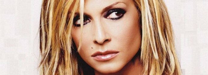 Ανελέητες επιθέσεις στα social media κατά της Άννας Βίσση: Το φιάσκο της συναυλίας με το άδειο στάδιο αναβιώνει.