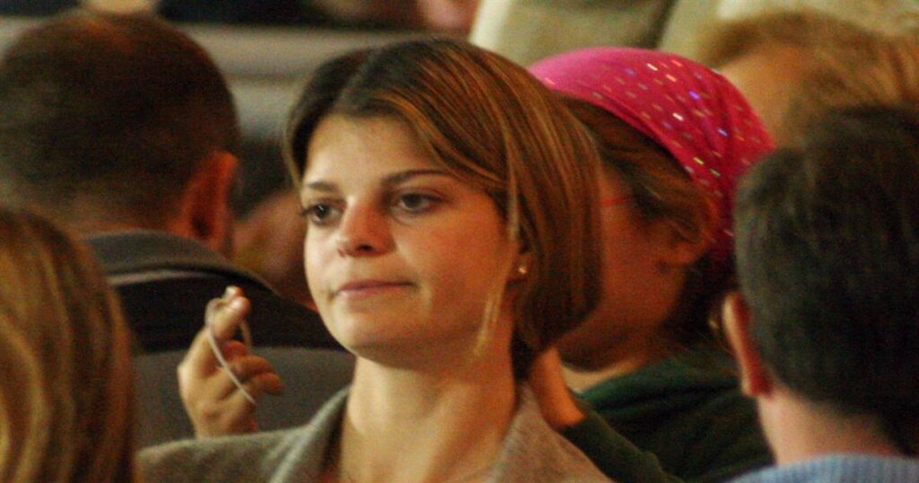 Αθηνά Ωνάση: Η Εμφάνιση Έκπληξη που Προκάλεσε Αναταραχή στο Κοινό! (Δείτε τις Φωτογραφίες)