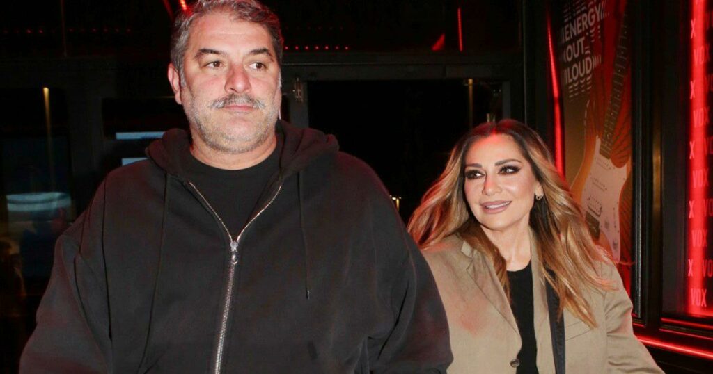 Βασίλης Μπισμπίκης & Δέσποινα Βανδή: Οι αξέχαστες πασχαλινές στιγμές τους μέσα από κοινές φωτογραφίες!