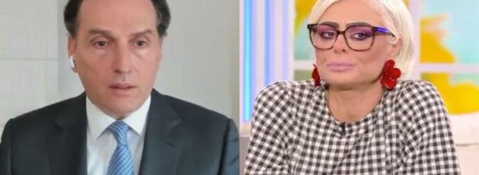 Δημητρακόπουλος: Οργισμένη αντίδραση προς Άρια Καλύβα για τις δηλώσεις της στην Τούνη – «Απαράδεκτα λόγια!»