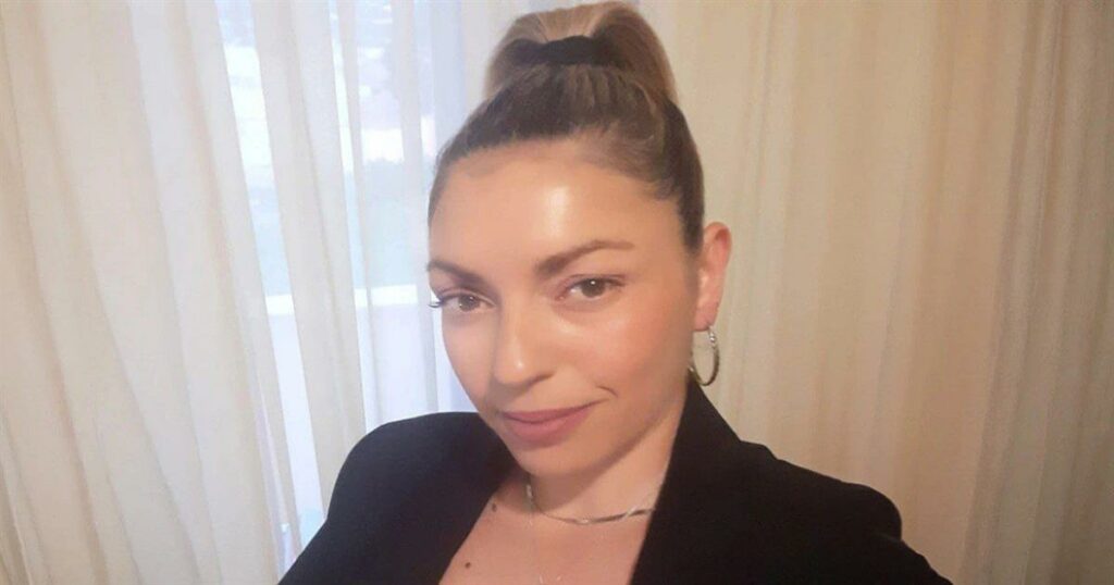 Συγκλονιστικές Αποκαλύψεις: Είχε Συνεργό η Ελευθερία Γιακουμάκη στη Δολοφονία της; Τα Ερωτήματα που Ταράζουν.