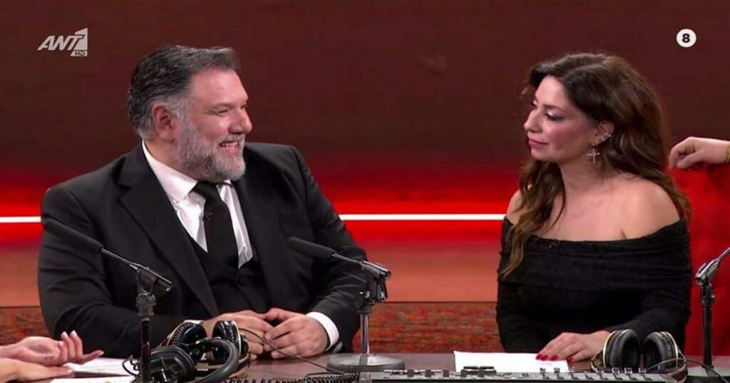 «Γρηγόρης Αρναούτογλου: Η Σπάνια Εμφάνιση της Νάνσυς Αντωνίου και η Αποκάλυψη για τον Σύντροφό της στο ‘Moments’»