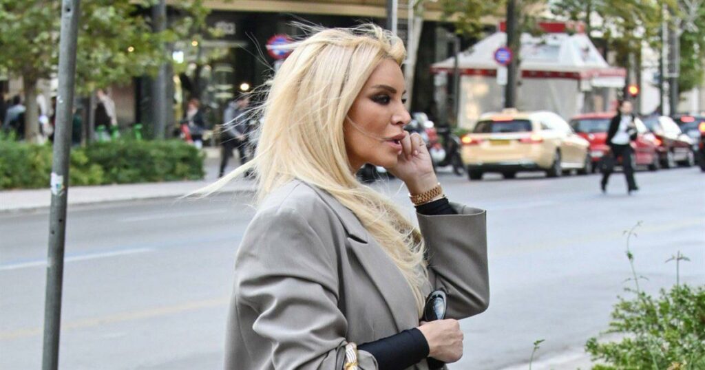 Κατερίνα Καινούργιου: Η νέα μαμά λάμπει στην πρώτη της ολόσωμη φωτογραφία! Έτοιμη για βόλτα με το μωρό!