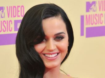 Σοκ: Γνωστή ηθοποιός κατηγορεί την Katy Perry για σeξουαλική παρενόχληση!