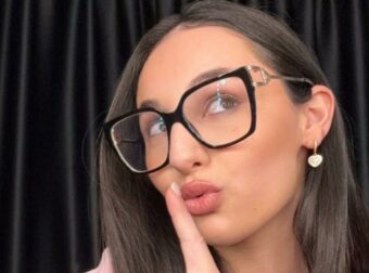 Klavdia: Η πρώτη δημόσια εμφάνιση με τον σύντροφό της μετά την αναστάτωση της υπόθεσης revenge porn.