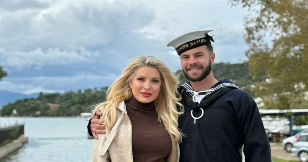 Ελένη Μενεγάκη: Ο Άγγελος Λάτσιος Ετοιμάζεται να Λανσάρει το Νέο του Μαγαζί στην Άνδρο – Οι Πυρετώδεις Προετοιμασίες!