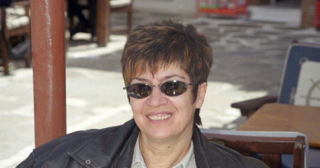 Λίτσα Διαμάντη: Η Μοναχική Ζωή μιας Εμβληματικής Φωνής.