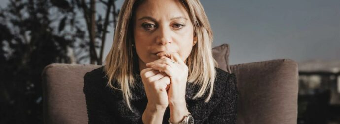 Μαρία Καρυστιανού: Η κρίση που οδήγησε στην αποχώρηση των στενών συνεργατών της και τη διάλυση του κόμματος!