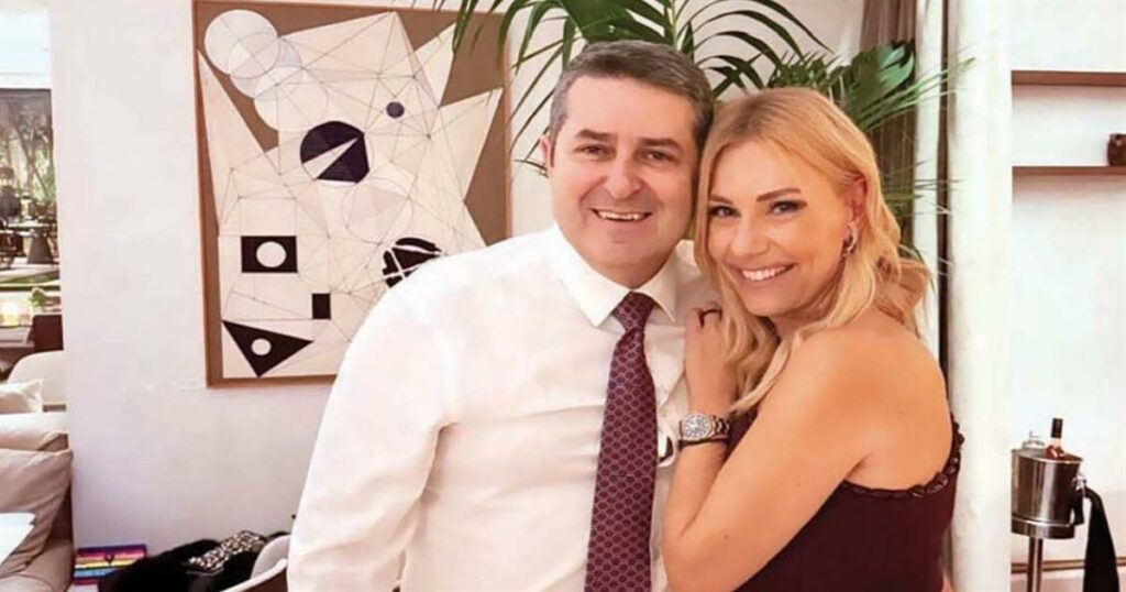 Συγκινεί η Τίνα Μεσσαροπούλου: Η συγκλονιστική της ανάρτηση για τον Γιώργο Μυλωνάκη από το νοσοκομείο.