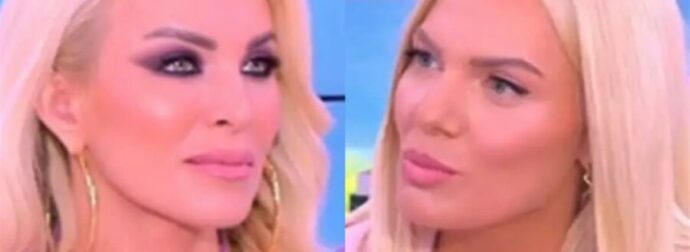Σοκ στον αέρα: “Δίδυμες σιτεμένες Μπάρμπι” – Η αντίδραση της Καινούργιου και της Μαλέσκου στα σχόλια!