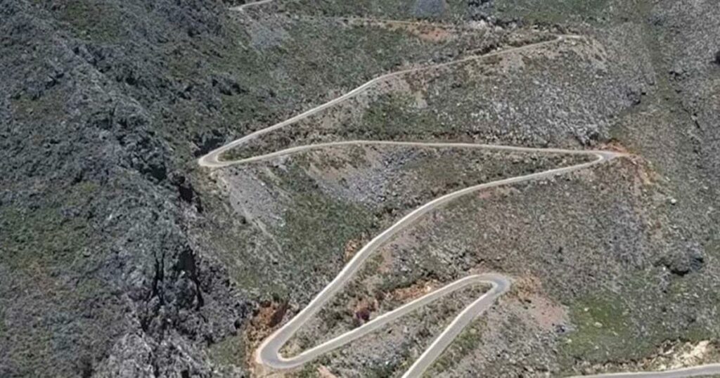 Θα είχες το θάρρος να οδηγήσεις στον πιο επικίνδυνο δρόμο της Ελλάδας; Ανακάλυψε πού βρίσκεται!