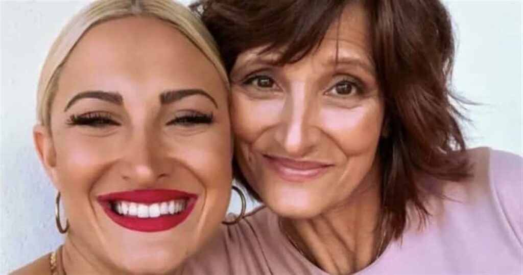 Ιωάννα Τούνη: Συγκλονιστικό αφιέρωμα για τη μητέρα της, 4 χρόνια μετά την απώλεια – «Σε σκέφτομαι κάθε μέρα».