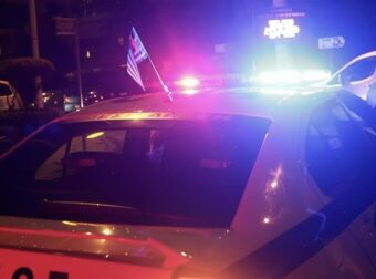 Σοκ στα Εξάρχεια: Γιος διάσημου Έλληνα δικηγόρου ποινικών υποθέσεων θύμα βάναυσου ξυλοδαρμού – Αποκαλύπτουμε την ταυτότητά του!