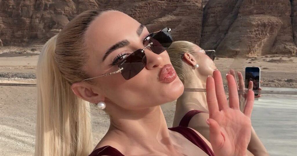 Ιωάννα Τούνη: Τα γεγονότα έξω από το τμήμα – Ποιοι στάθηκαν δίπλα της σε κρίσιμη στιγμή.