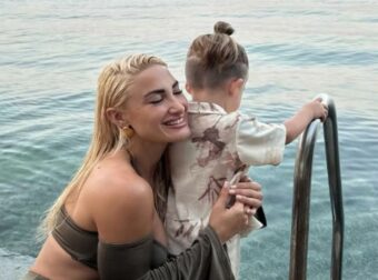 “Απολαυστικά βίντεο: Ο Πάρης κλέβει την παράσταση κάνοντας πιλάτες με την Ιωάννα Τούνη!”