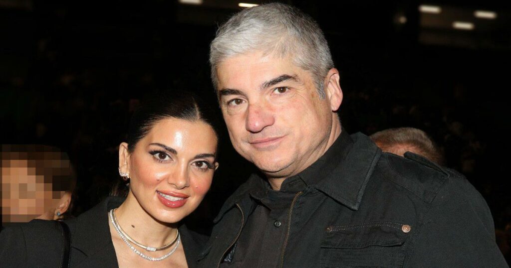 Αποκάλυψη: Ο λόγος που η Σταματίνα Τσιμτσιλή και ο Θέμης Σοφός αποφεύγουν τις κοσμικές εκδηλώσεις!