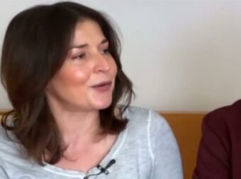 Η Κουρούπη αποκαλύπτει: Η πρώτη τηλεοπτική συνέντευξη με τον νεότερο σύζυγό της και η ιστορία της γνωριμίας τους!