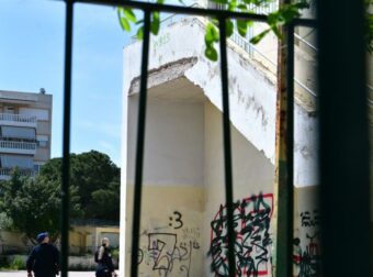 Σοκαριστικές Αποκαλύψεις από τη Διευθύντρια: Η Πτώση της 13χρονης στο Χαϊδάρι με το Κεφάλι της