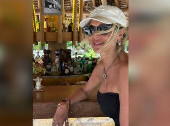 Άννα Βίσση: Μαγευτικές διακοπές με αναπάντεχη συνάντηση με καρχαρία! (video)