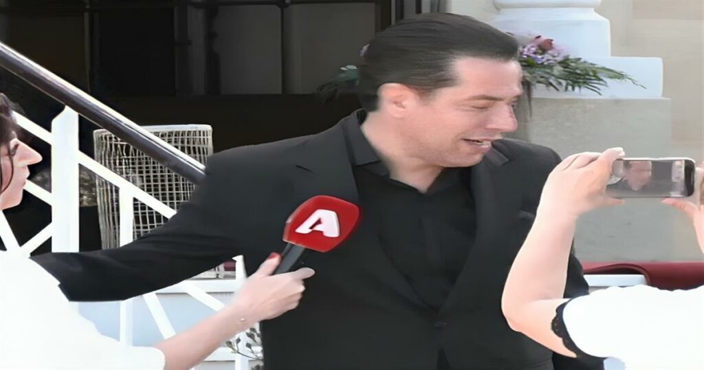 Το τελευταίο αντίο στη Γωγώ Μαστροκώστα αυτή την ώρα: Καταρρακωμένος ο Χάρης Σιανίδης δεν άντεξε και…