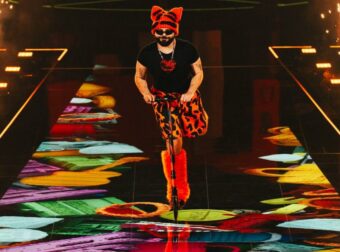 Eurovision 2026: Ο Akylas «καθηλώνει» στη γενική πρόβα με το «Ferto» – Δείτε το βίντεο που κλέβει την παράσταση!