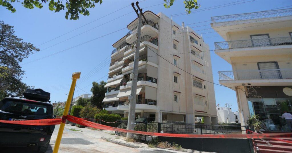 Ηλιούπολη: Σοκαριστικές αποκαλύψεις από τον Βασίλη Λαμπρόπουλο – Ο κίνδυνος αυτοκτονίας για 5 ανήλικα κορίτσια!