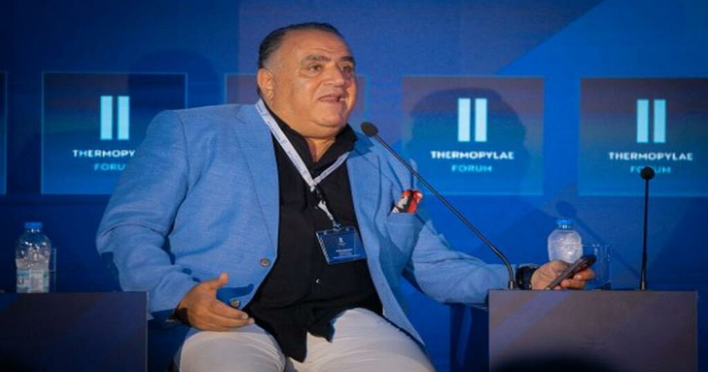 «Σφακιανάκης: Οι ενήλικες αφήνουν τα παιδιά στο έλεος του TikTok και YouTube – Ποιος έχει την ευθύνη;»