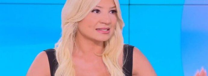 Φαίη Σκορδά: «Επέλεξα να το αφήσουμε εκτός συζήτησης» – Το σοβαρό θέμα της επικαιρότητας που δεν προβλήθηκε στο Buongiorno.
